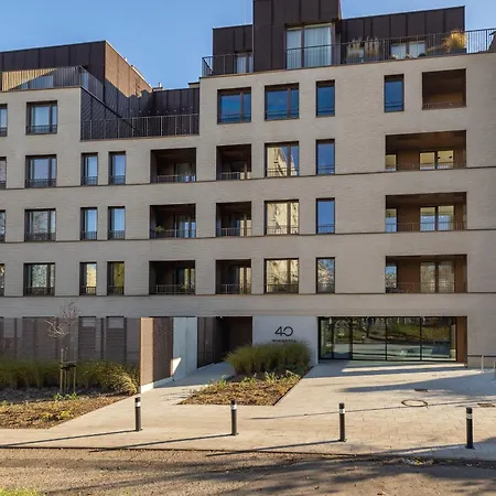 Trendy & Modern Studio Winiarska With Parking By Renters Apartment